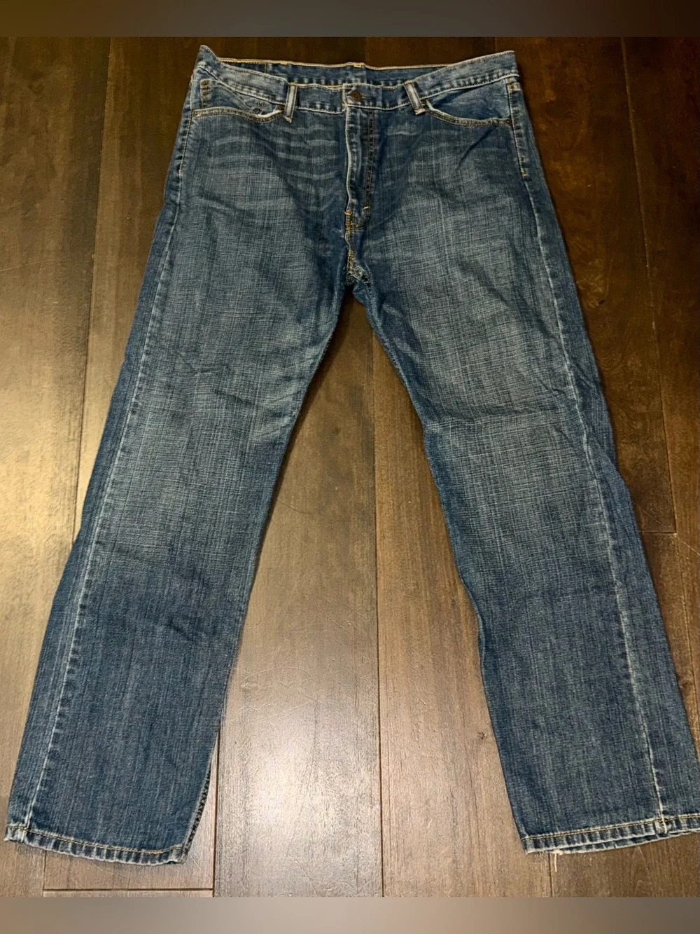 Levi’s 505 Regular Fit Straight Leg Jeans Men’s 38x32 Medium Wash Blue | EUC